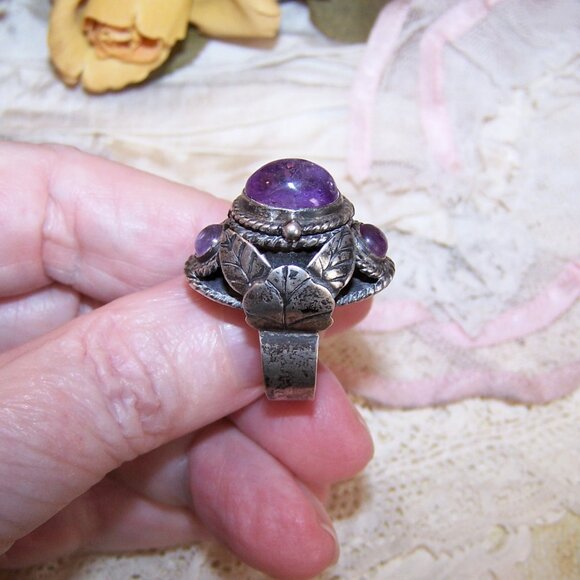 Made in Mexico Mexican Sterling Silver Amethyst Poison Ring - Adjustable 6 - Picture 6 of 9